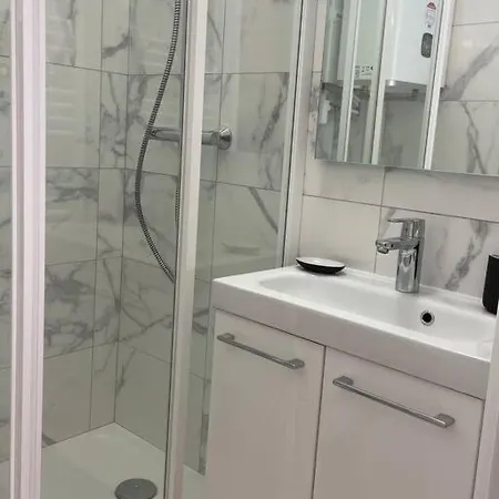 Apartman Le 21 Carlotta