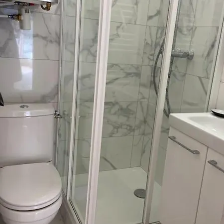 Le 21 Carlotta アパート *